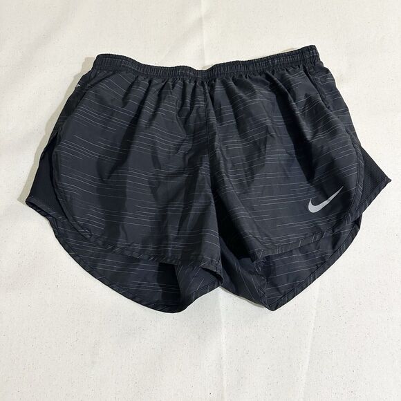 Nike Women's Size Small Tempo Lux Short 3″ Zippered Pouch Running - Picture 1 of 8